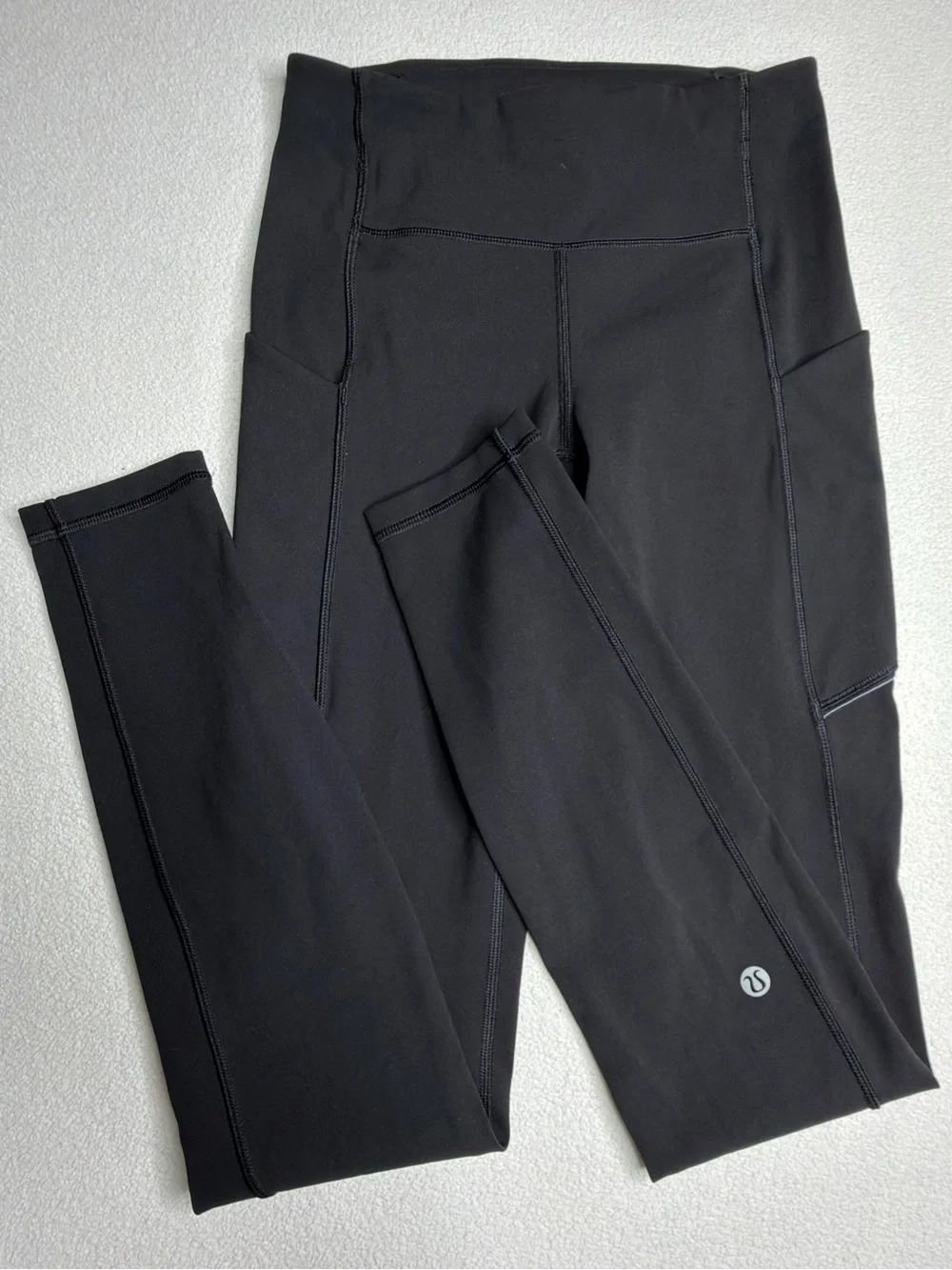 Lululemon Speed Up Tight 28